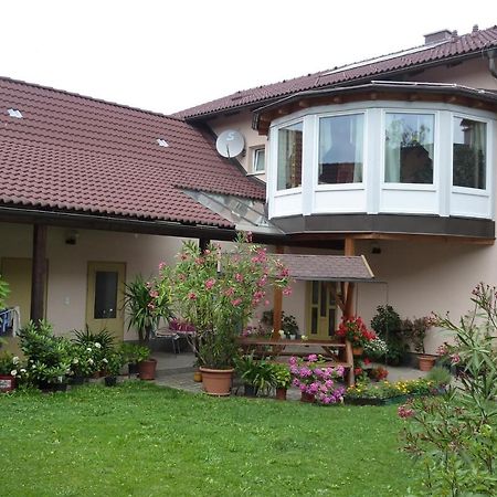 Gertis Blumenhof Privatzimmer, Ferienwohnung Gmund  Exterior foto